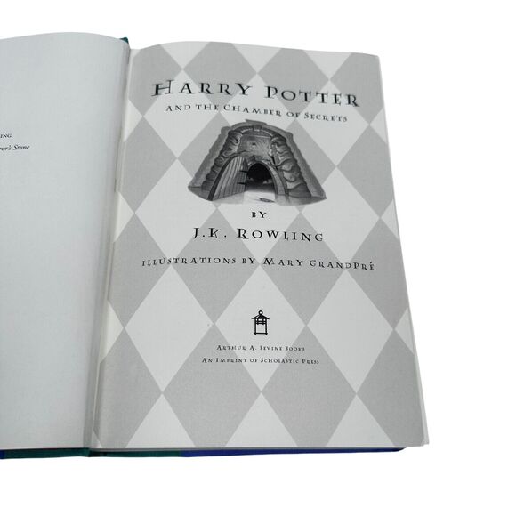 Vintage Harry Potter and The Chamber of Secrets JK Rowling 1st American Edition - Picture 4 of 12